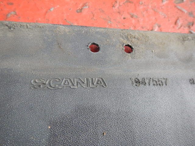 1947557 SCANIA Брызговик, № XF375547, фото 3