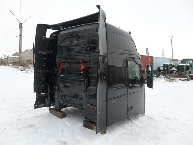 VOLVO Каркас кабины, № XF223769, фото 6