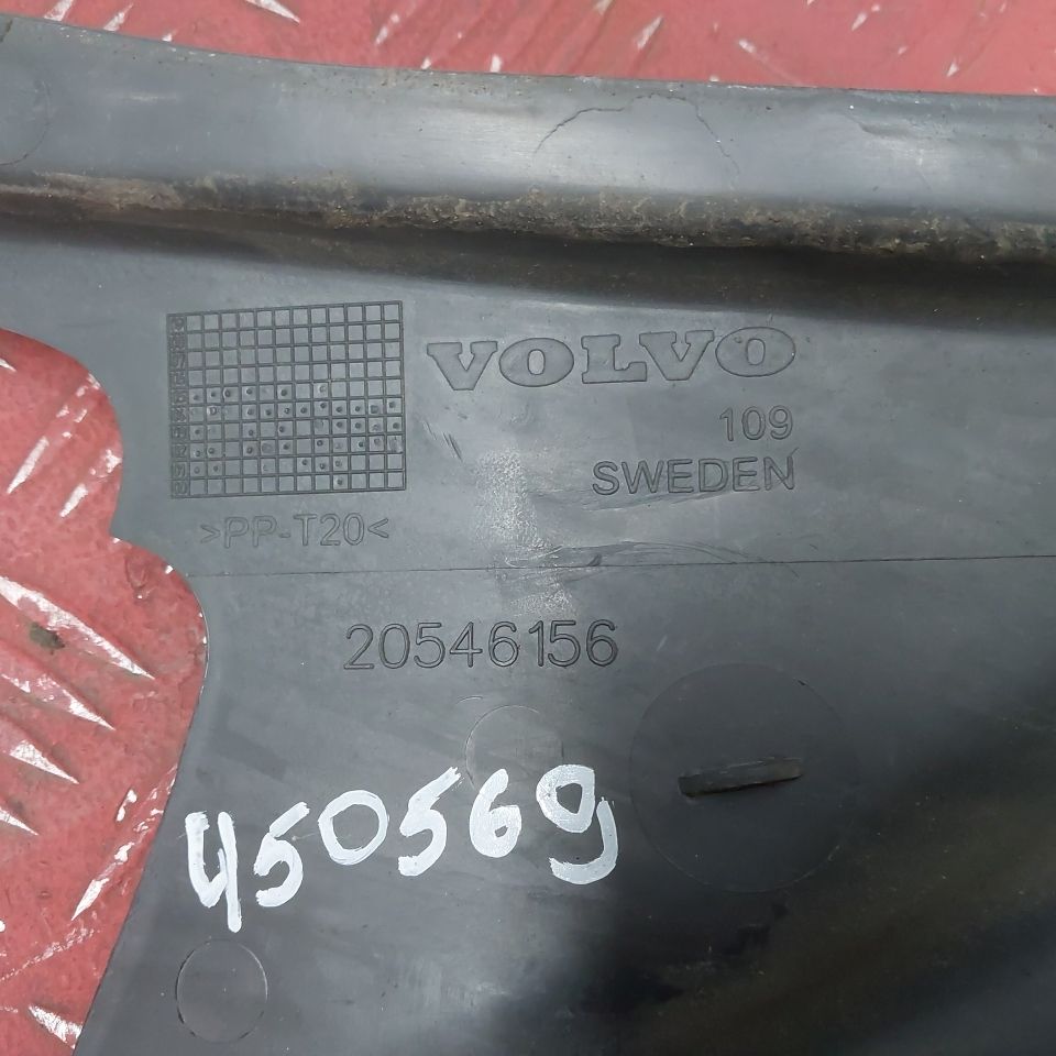 20546156 VOLVO Накладка стойки, № XF450569, фото 3