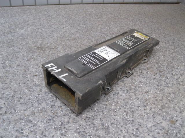 VOLVO Кронштейн электропроводки, № XF25011, фото 1