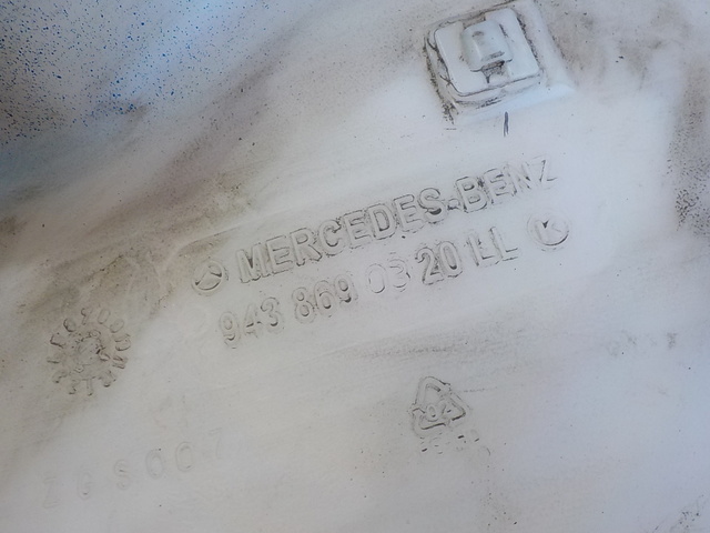 9438690320 MERCEDES Бачок омывателя, № XF286313, фото 4
