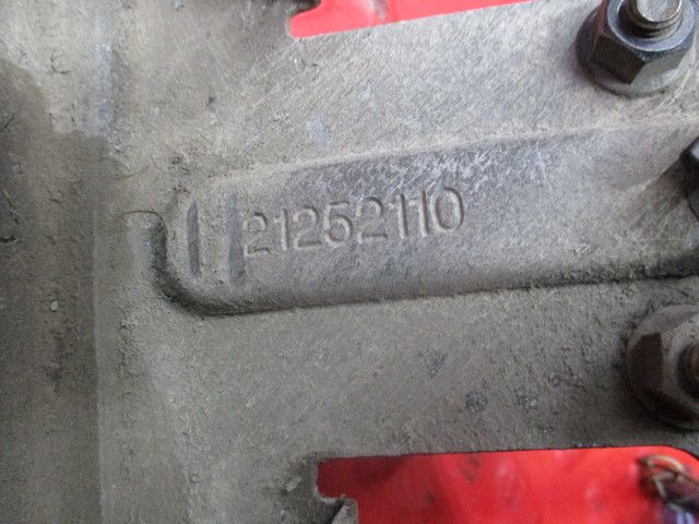 21252110 VOLVO Кронштейн воздуховода, № XF308660, фото 4