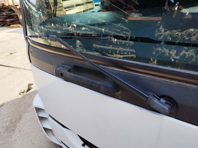 9418200944 MERCEDES Поводок стеклоочистителя, № XF386987, фото 1