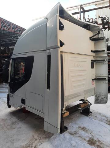 IVECO Кабина, AS, Красный, № XF314914, фото 3
