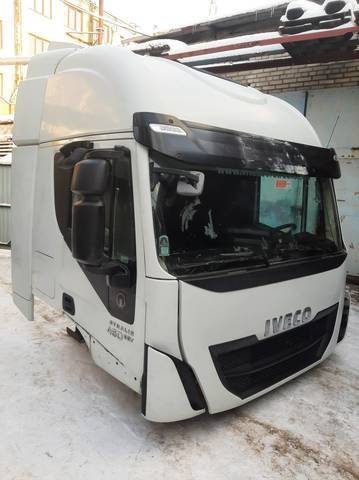 IVECO Кабина, AS, Красный, № XF314914, фото 7