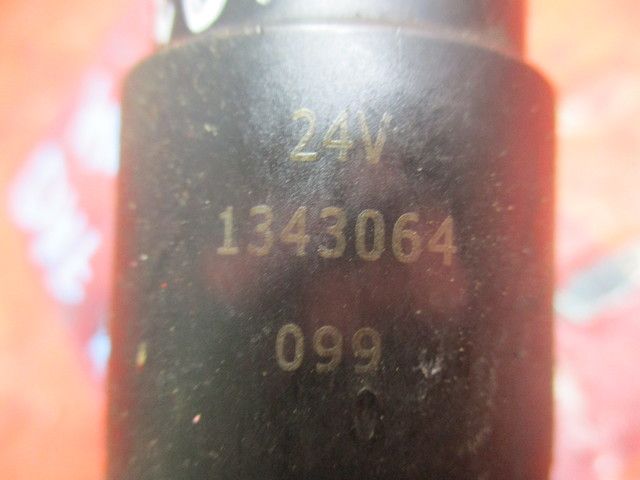 1343064 DAF Насос омывателя, № XF370750, фото 4
