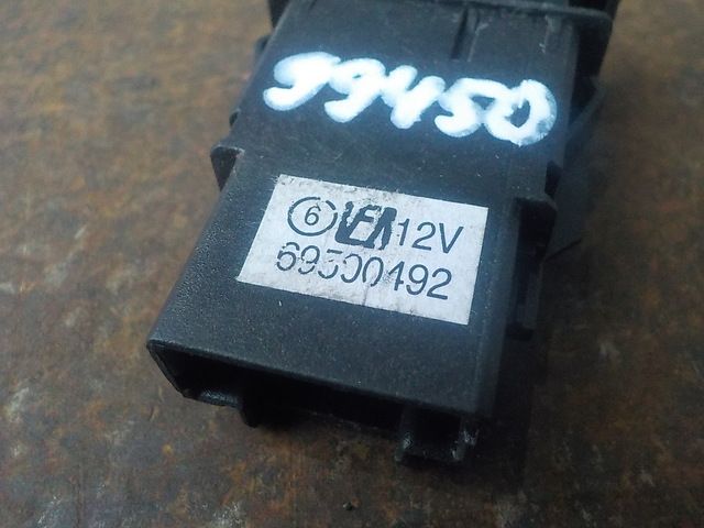 69500492 IVECO Кнопка, № XF99450, фото 2