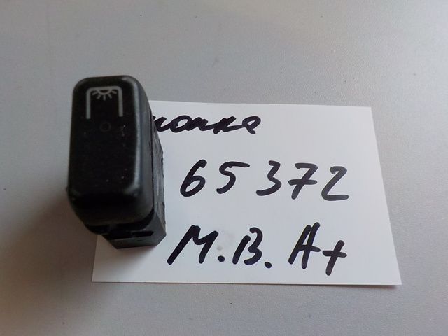 9435454507 MERCEDES Кнопка, № XF65372, фото 1