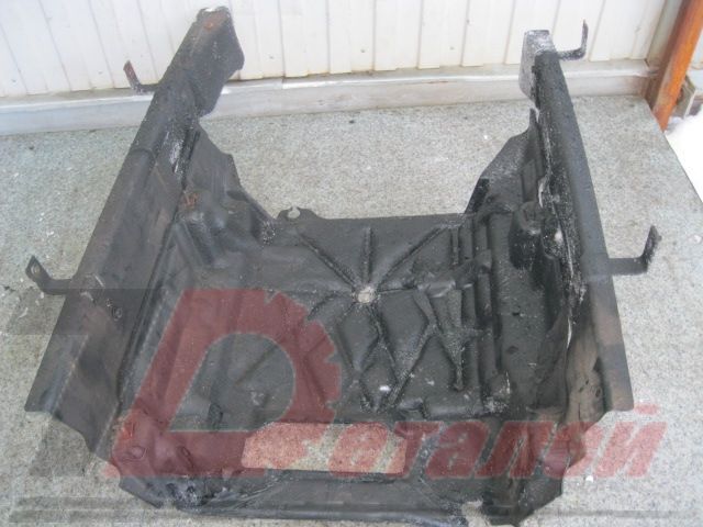 RENAULT Шумоизоляция двигателя, № XF13980, фото 1