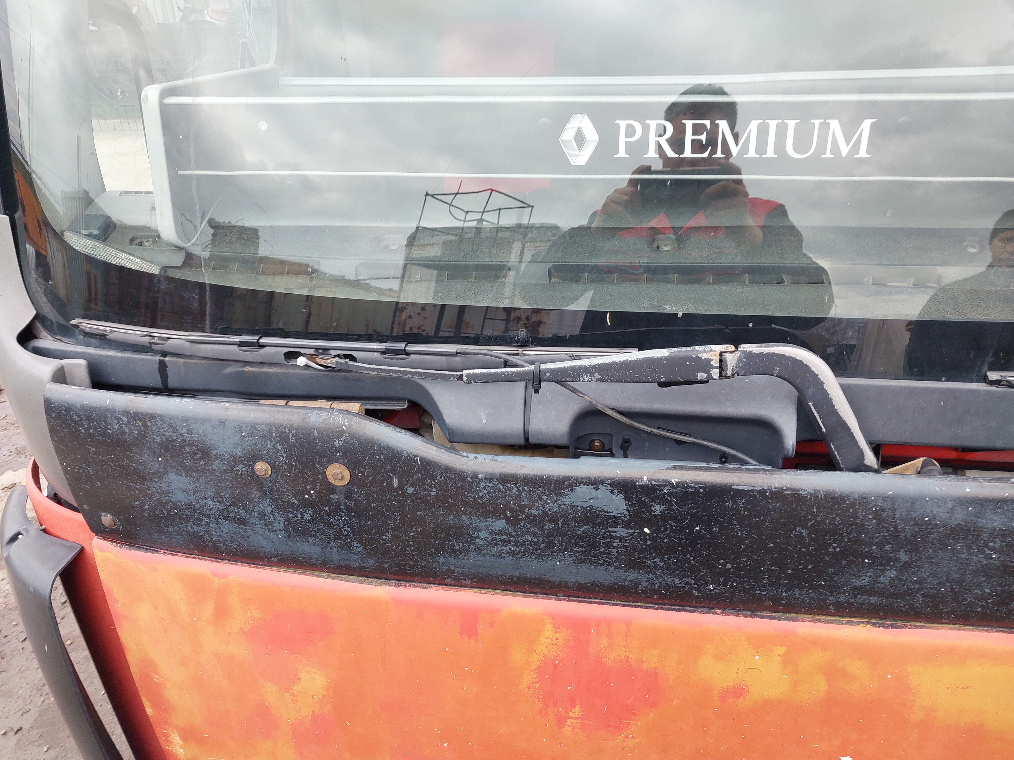 5001844991 RENAULT Поводок стеклоочистителя, № XF436675, фото 1