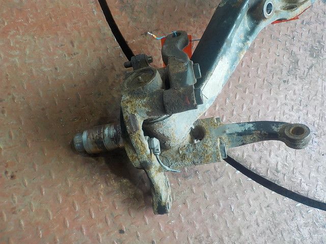 81442016275 MAN Кулак поворотный левый, № XF242775, фото 1