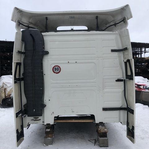 VOLVO Кабина, Globetrotter, № XF270071, фото 4