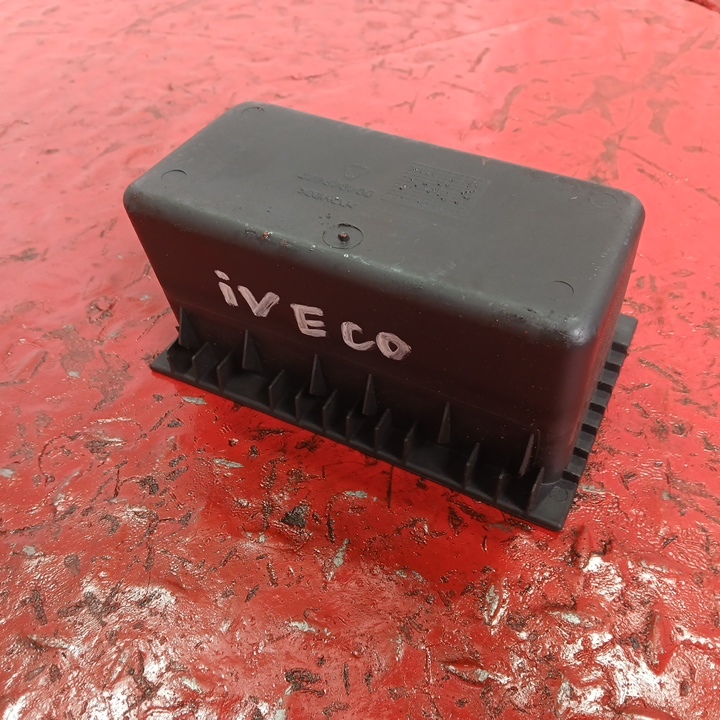 504049447 IVECO Бардачок, № XF485311, фото 6
