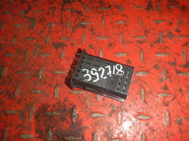 2554704 SCANIA Разъем USB, № XF392718, фото 1