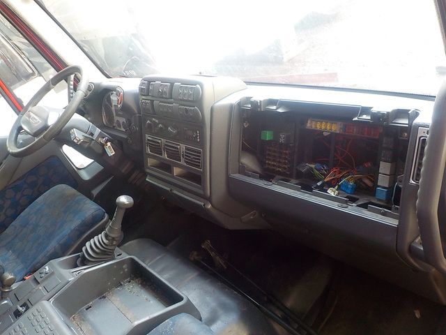 IVECO Кабина, MLL Высокая, МКПП, № XF107126, фото 16