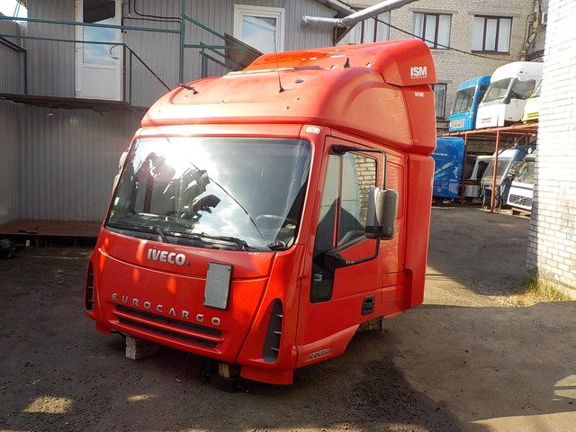 IVECO Каркас кабины, № XF107127, фото 1