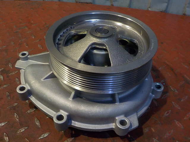 31550 FEBI Насос водяной, фото 3