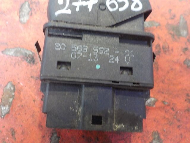 20569992 VOLVO Кнопка, № XF277638, фото 4