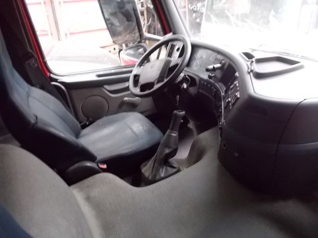 VOLVO Кабина, Day Cab, № XF90300, фото 12