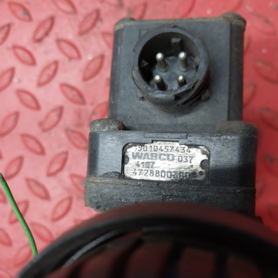 5010457434 RENAULT Кран ECAS, № XF463292, фото 4