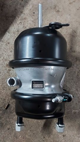GP02001 GENIRPARTS Энергоаккумулятор, фото 1