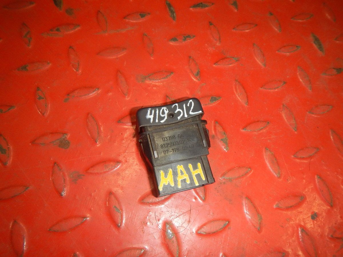 81255030251 MAN Кнопка, № XF419312, фото 3