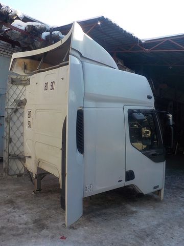 5600463855 RENAULT Каркас кабины, № XF132558, фото 3