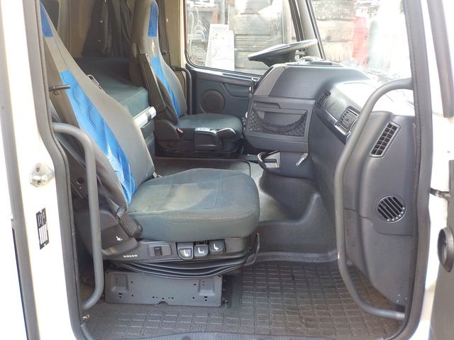 VOLVO Кабина, Globetrotter, № XF198018, фото 19