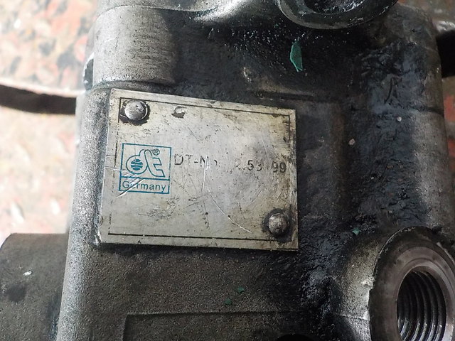 3172193 VOLVO Насос ГУР, № XF152692, фото 6