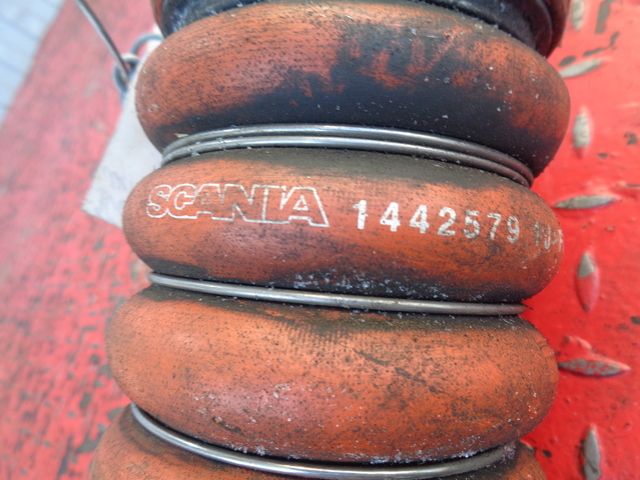 1442579 SCANIA Патрубок интеркулера, № XF265780, фото 3