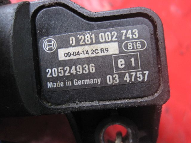 7420524936 RENAULT Датчик наддува, № XF250877, фото 4