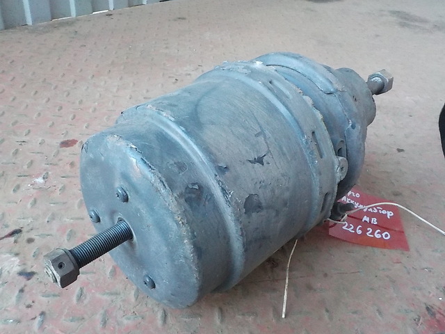 0194205518 MERCEDES Энергоаккумулятор, № XF226260, фото 1
