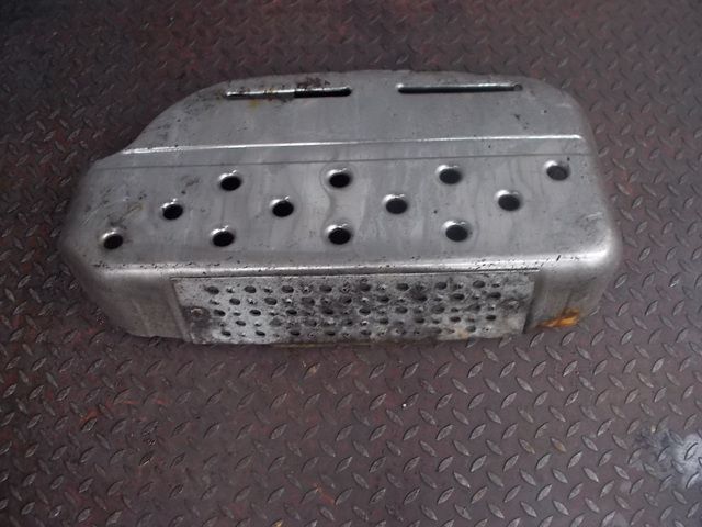 7420889656 RENAULT Защита глушителя, № XF58295, фото 1
