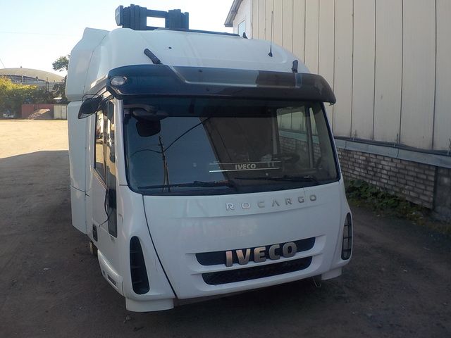 IVECO Кабина, MLL Высокая, № XF177321, фото 1