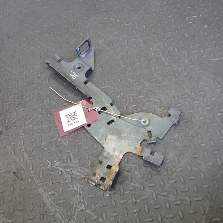 2367056 SCANIA Кронштейн электропроводки, № XF455173, фото 1