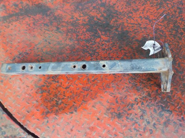 504103677 IVECO Кронштейн глушителя, № XF112917, фото 2