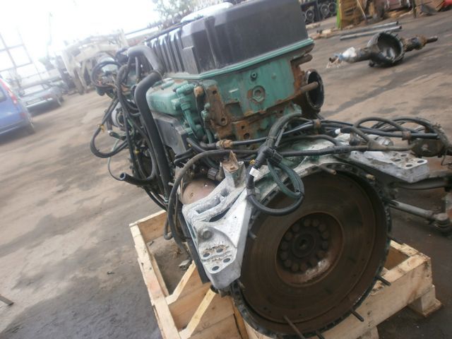 VOLVO Двигатель, D12C, № XF19299, фото 4