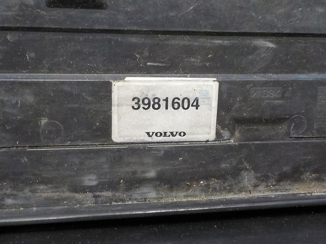 VOLVO Бардачок, № XF76989, фото 6