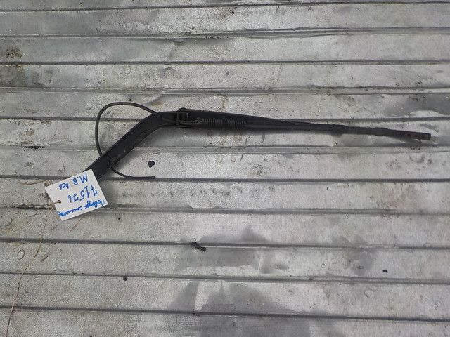 0018203544 MERCEDES Поводок стеклоочистителя, № XF71576, фото 1
