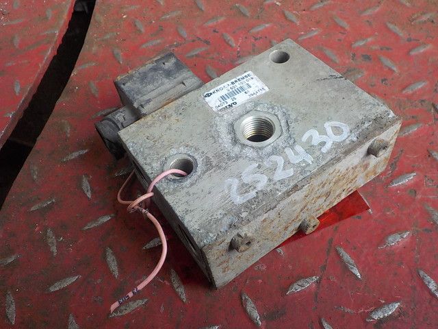 3944715 VOLVO Кран ECAS, № XF252430, фото 1
