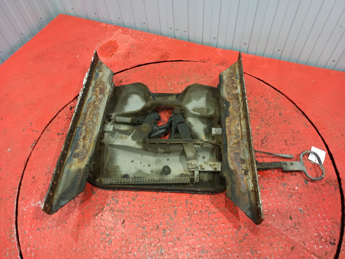 21587522 VOLVO Седло, № XF400925, фото 7