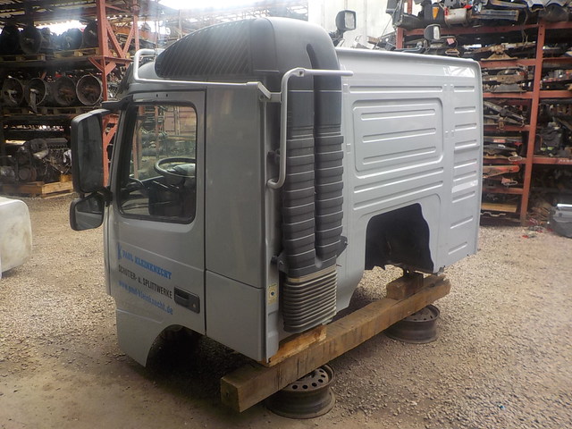 VOLVO Кабина, Day Cab, № XF203858, фото 3