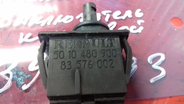 5010480900 RENAULT Выключатель концевой, № XF396593, фото 4