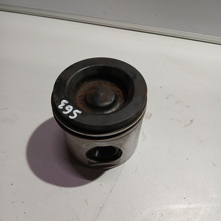 1791992 SCANIA Поршень, № XF446348, фото 1