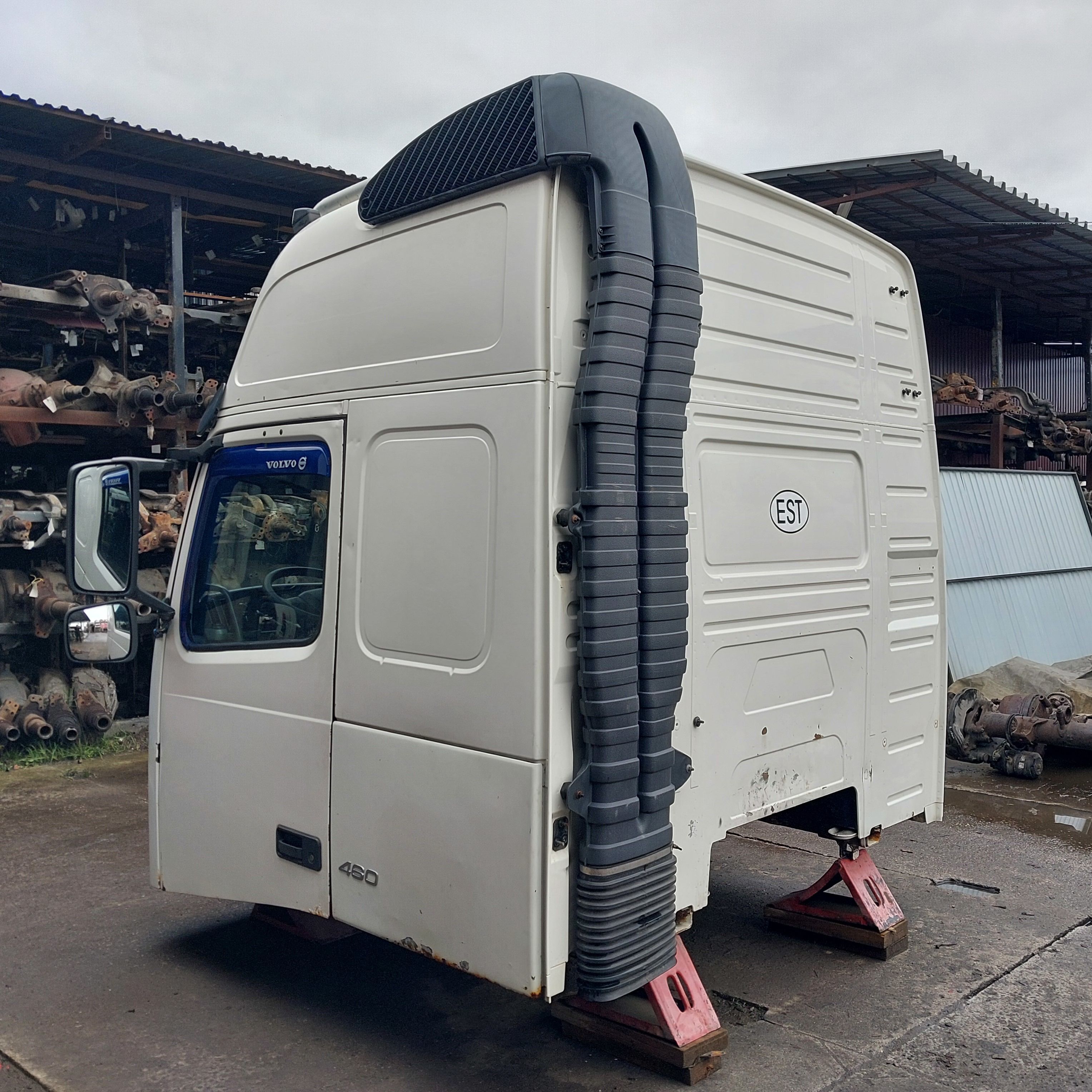 VOLVO Каркас кабины, № XF423643, фото 3