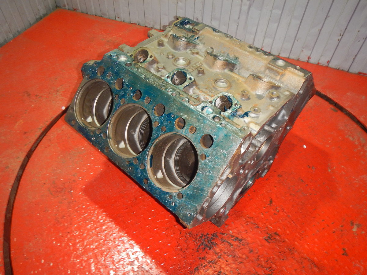 5410100705 MERCEDES Блок двигателя, фото 1