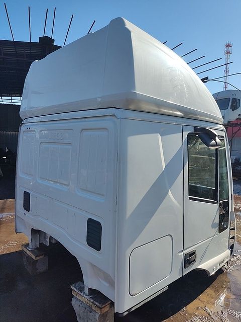 IVECO Кабина, MLL Высокая, № XF279148, фото 5
