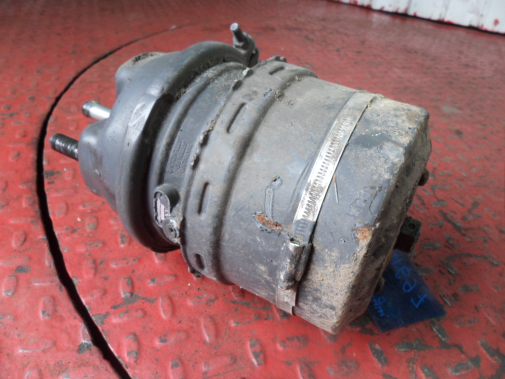21752715 VOLVO Энергоаккумулятор, № XF214697, фото 2