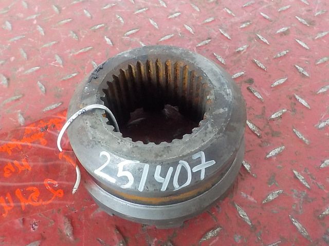 352023040 MERCEDES Муфта дифференциала, № XF251407, фото 1