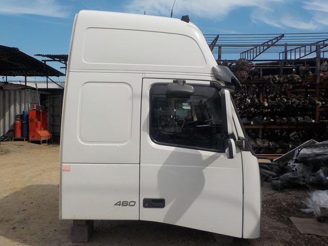VOLVO Кабина, Globetrotter XL, № XF210358, фото 2